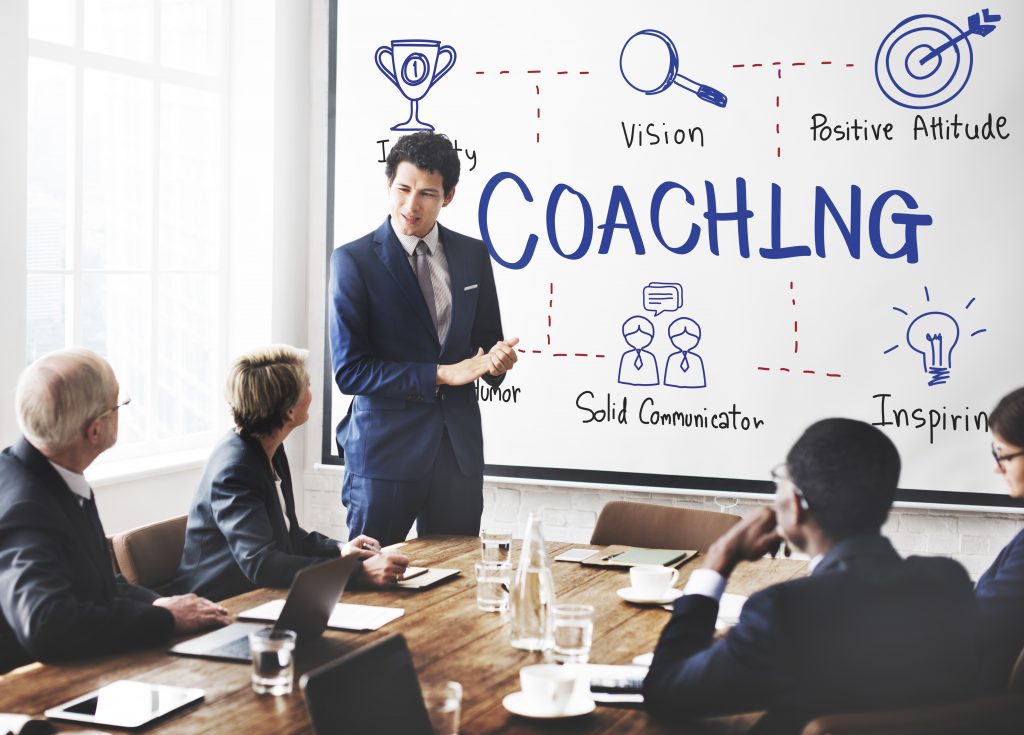 Apa Itu Coaching? Perbedaan Dengan Metode Mentoring Atau Counselling